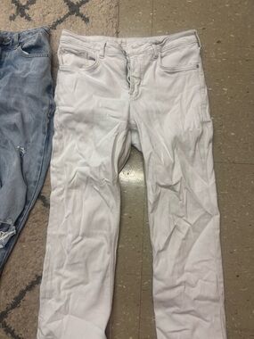 Pilcro White Straight-Leg Jeans